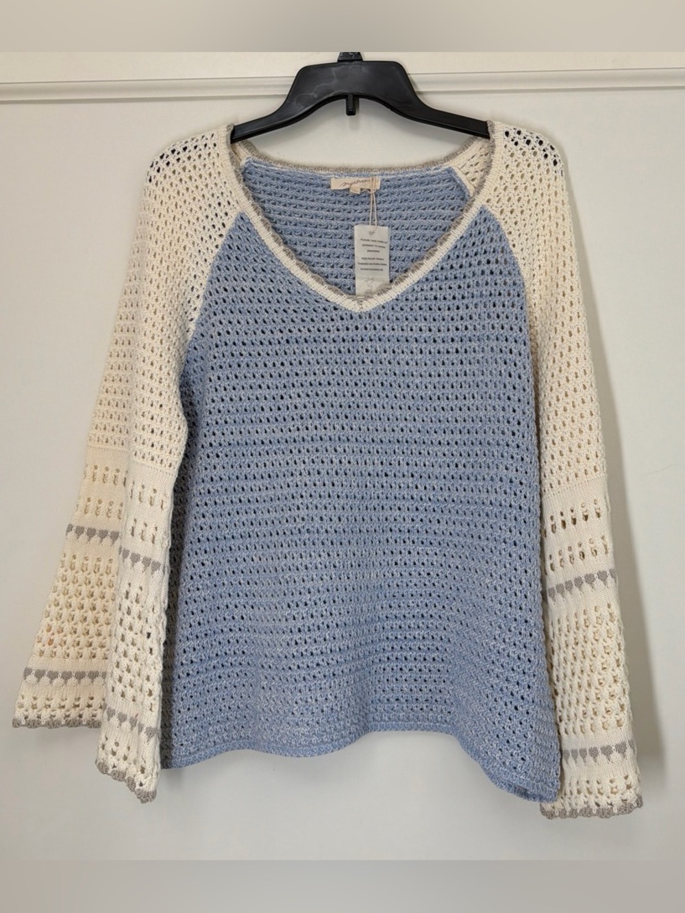 Mystree Milky Blue Color Block Crochet Sweater Bell Sleeve Size Large NWT